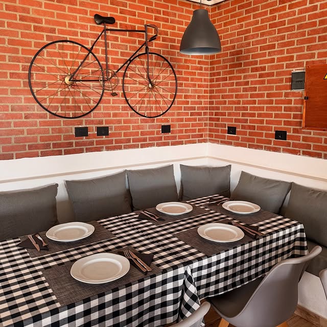 552179085 17856809865515839 3259791160352746830 N